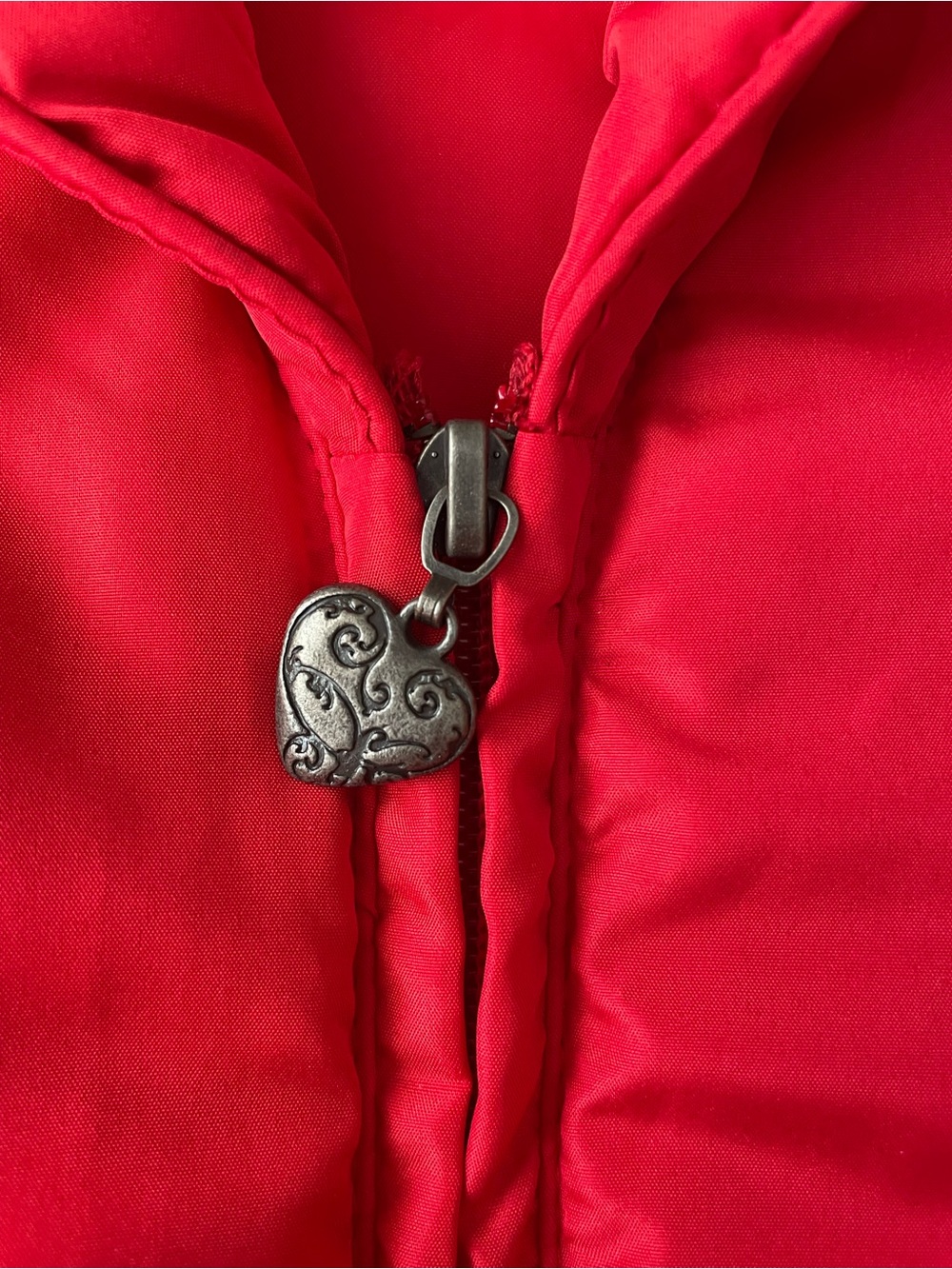 Bamboo Traders Red Sleeveless Puffer Vest with Belt - size medium - Picture 4 of 5